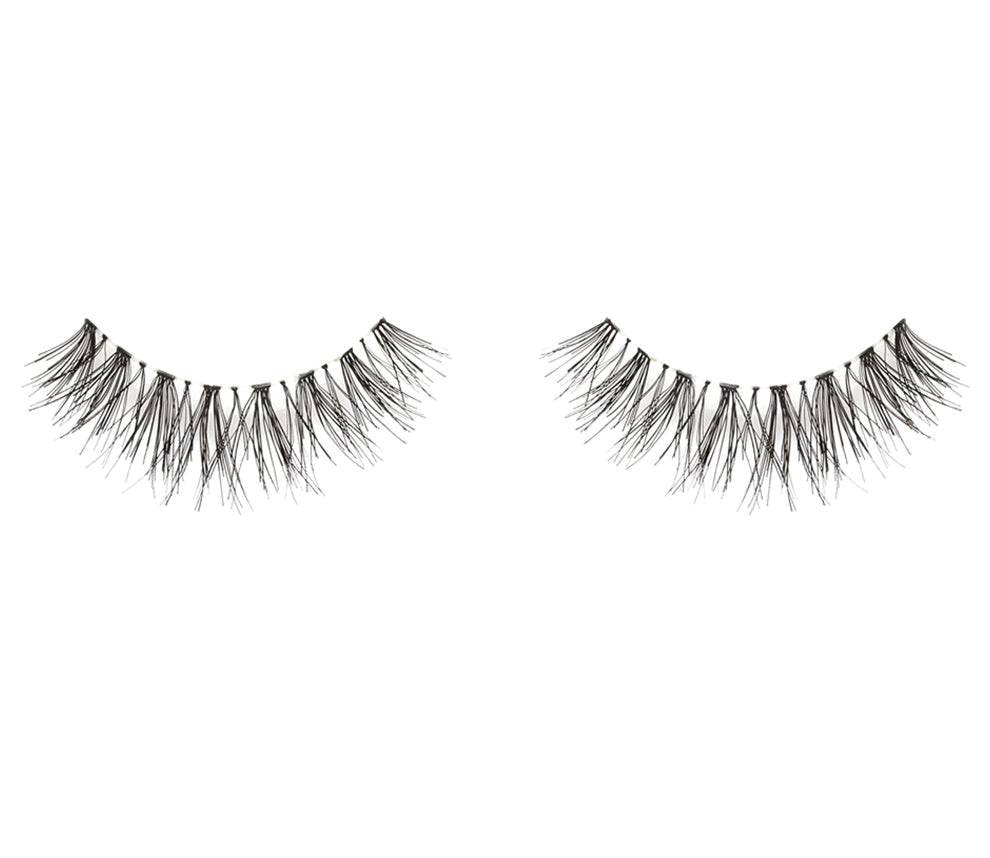 A pair of Ardell Deluxe Pack - Wispies faux lash for right eye