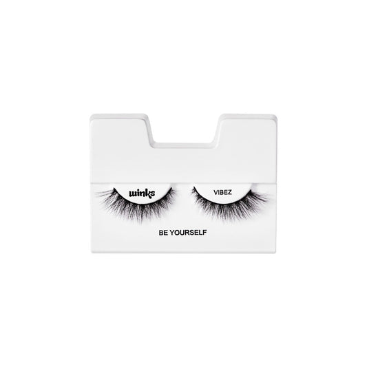 Winks Be Yourself Lashes Vibez on tray
